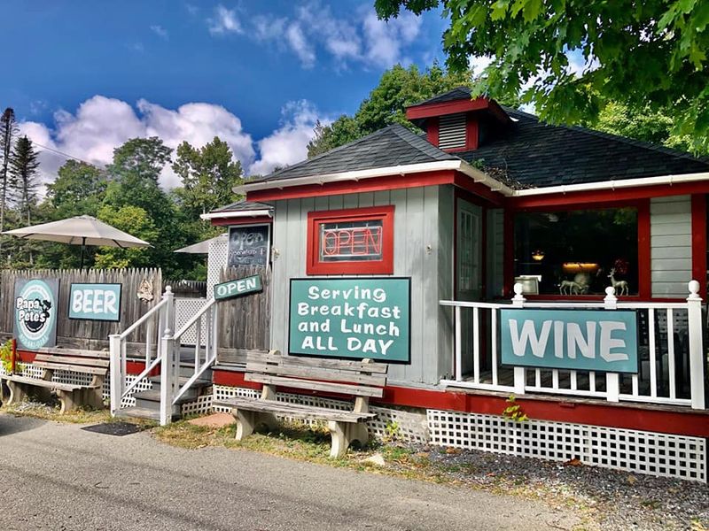 5 Must-Visit Vermont Pancake Houses Dripping with Maple Charm - Decor Hint Papa Pete’s