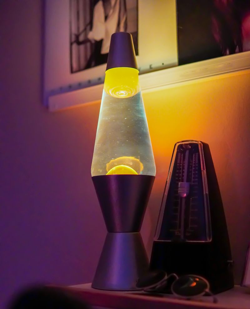 Millennials Would Pay Big for These 14 Nostalgic Items Their Parents Tossed - Decor Hint Lava Lamps