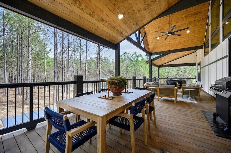 Breezeway Featuring Built-In Dining Area