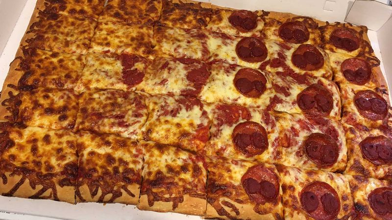 12 Ohio Pizza Places Keeping Family Recipes Alive - Decor Hint Adriatico's New York Style Pizza