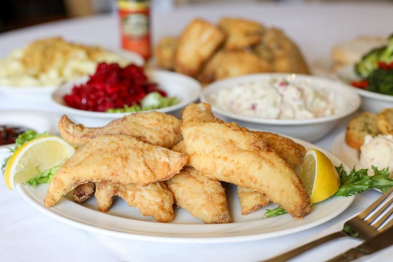 12 Michigan Lakeside Fish Fries Worth Visiting - Decor Hint Zehnder's Friday Night Fish Fry – Frankenmuth, MI