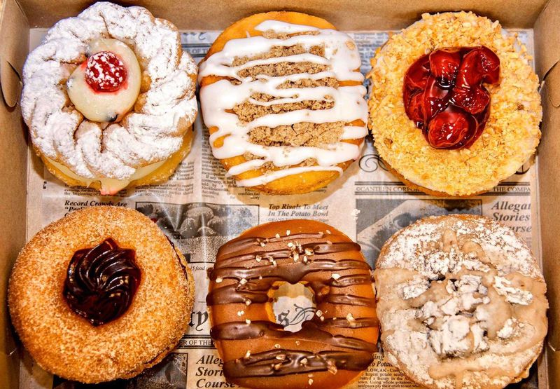 11 New Jersey Boardwalk Bites To Enjoy Year-Round - Decor Hint Shore Good Donuts