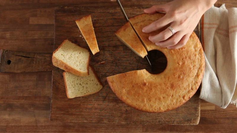 10 Virginia Country Recipes Straight From Grandma’s Recipe Box - Decor Hint Sally Lunn Bread