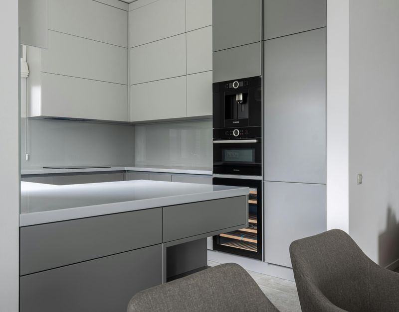 14 Helpful Approaches To Designing A Small Kitchen - Decor Hint Use Every Corner