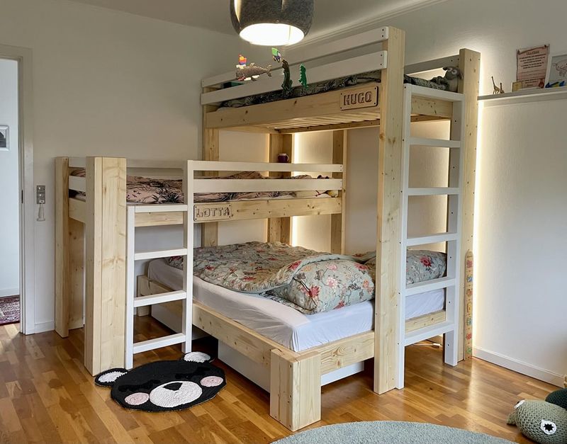 14 Utah Bunk Rooms Built For Cousin Sleepovers - Decor Hint Multi-Level Bunk Room With Ladders