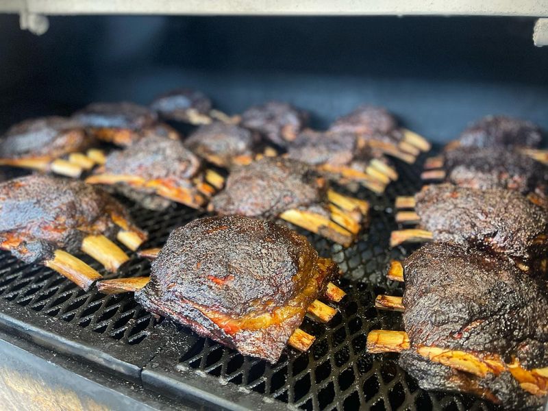 18 Top-Rated BBQ Restaurants In Texas - Decor Hint Redbird BBQ (Port Neches)
