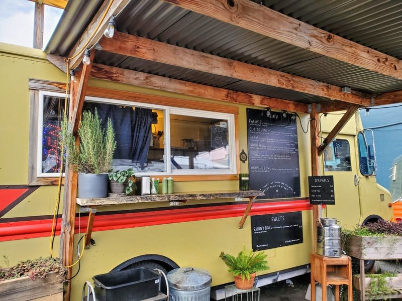 14 Oregon Food Trucks That Became Local Icons - Decor Hint Wolf and Bear's: Middle Eastern Vegetarian Delight