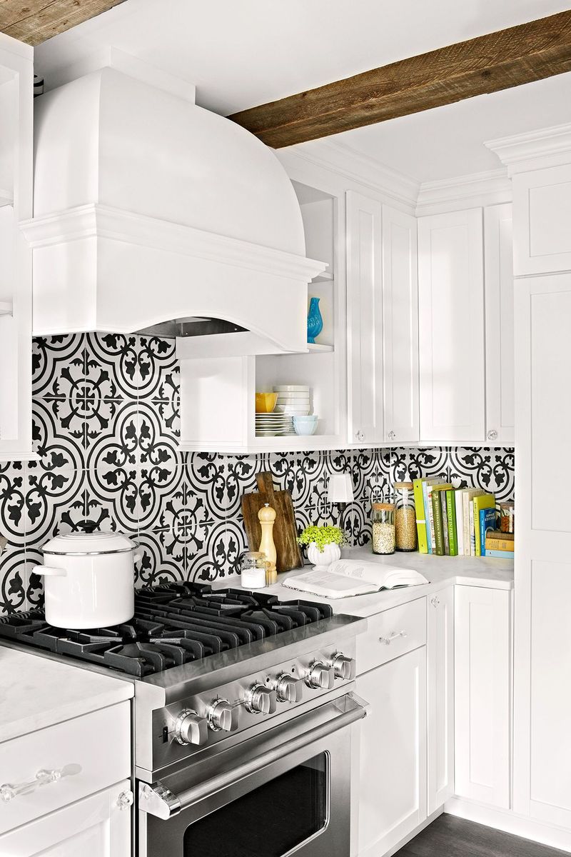 9 Illinois Kitchen Remodels That Add Value Without Breaking The Bank - Decor Hint Painted Backsplash Transformation