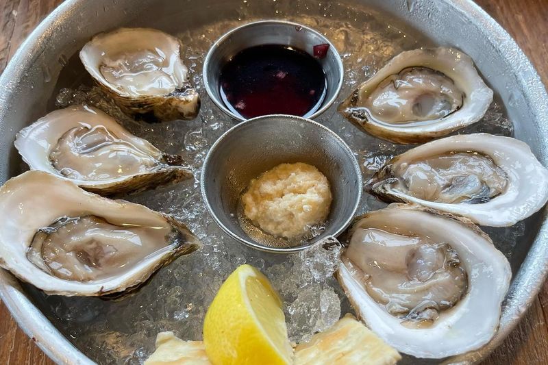 10 North Carolina Seafood Shacks That Taste Like Summer - Decor Hint Bowens Island Restaurant