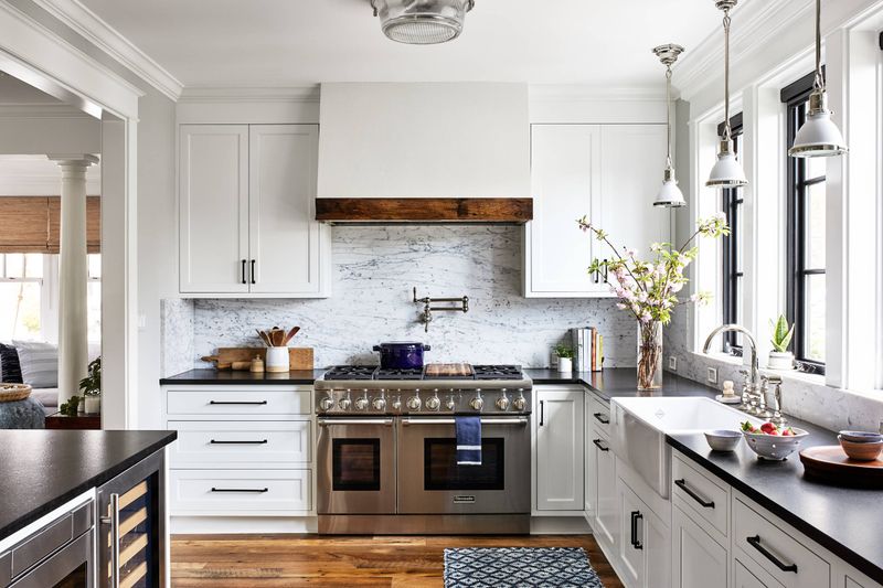 9 Maine Kitchens That Capture Coastal Charm - Decor Hint Lighthouse Keeper's Kitchen
