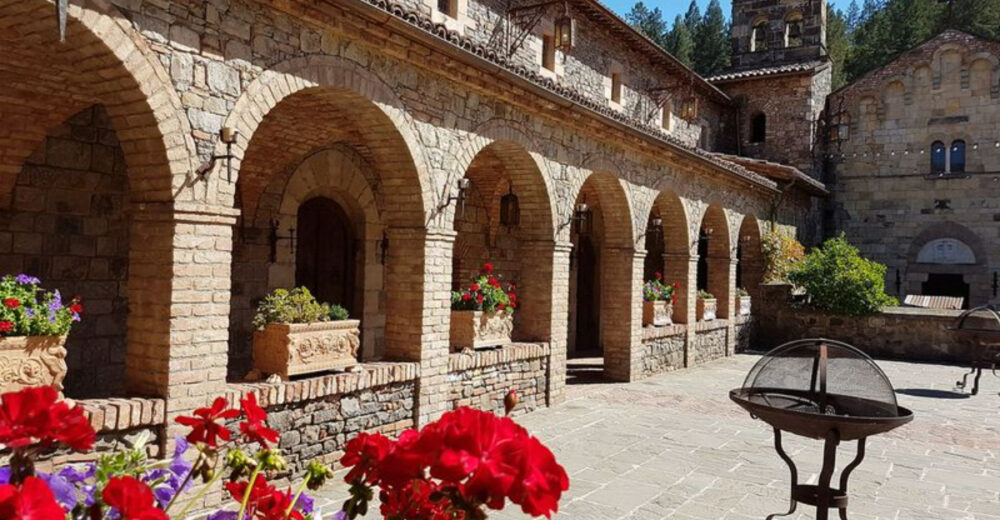 Castello Di Amorosa – A Wine Lovers Castle In Napa Valley - Decor Hint