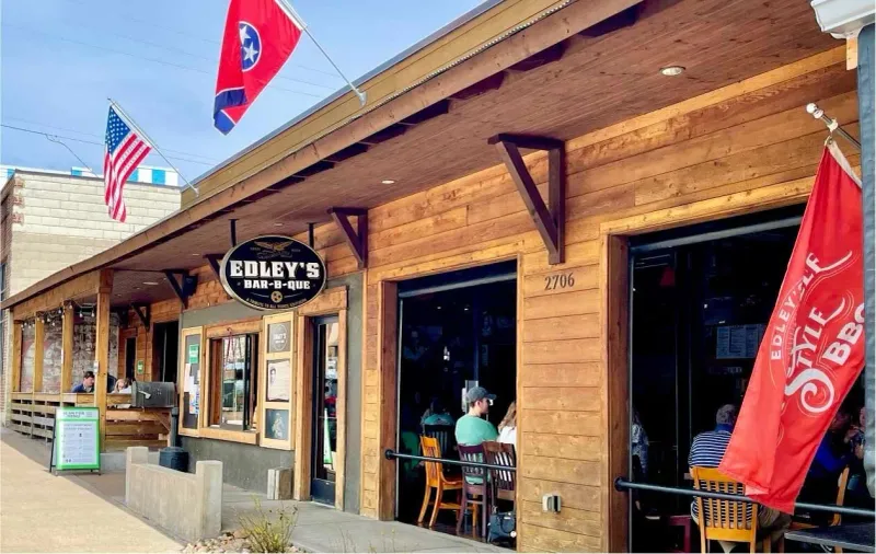 10 Tennessee Barbecue Joints Where The Smoke Still Speaks - Decor Hint Edley's Bar-B-Que - Nashville