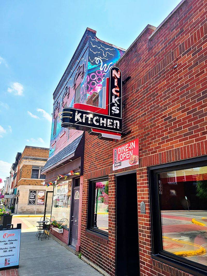 8 Indiana Family Diners That Never Disappoint - Decor Hint Nick's Kitchen In Huntington
