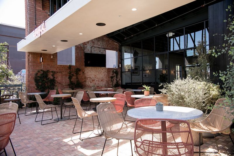 12 California Rooftop Patios With Décor That Locals Can’t Stop Talking About - Decor Hint Zinqué