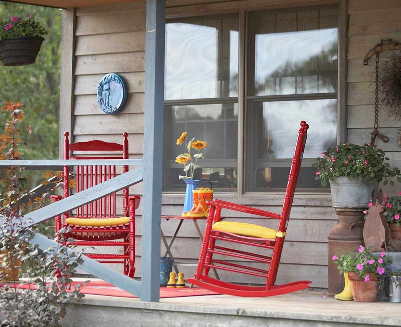 8 Arkansas Farmhouses That Showcase Classic Southern Touches - Decor Hint Wide Front Steps With Rocking Chairs