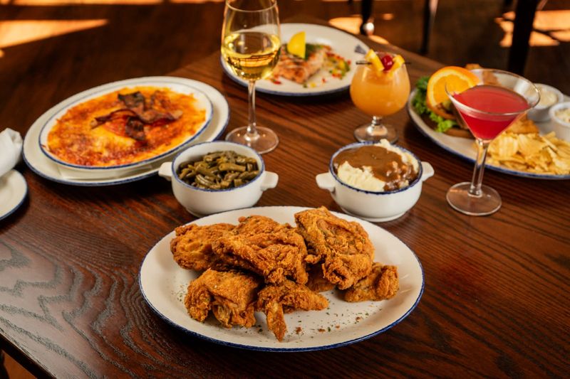 8 Kentucky Fried Chicken Stops That Bring The True Flavor Game - Decor Hint Beaumont Inn – Harrodsburg, KY