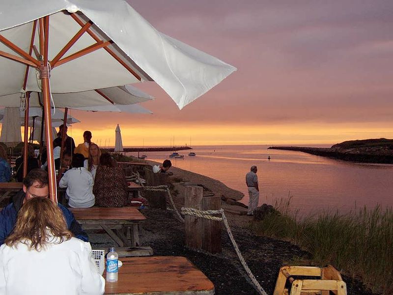 10 Hidden Seafood Shacks In Massachusetts Only Locals Know - Decor Hint Sesuit Harbor Café – Cape Cod's Hidden Harbor Treasure