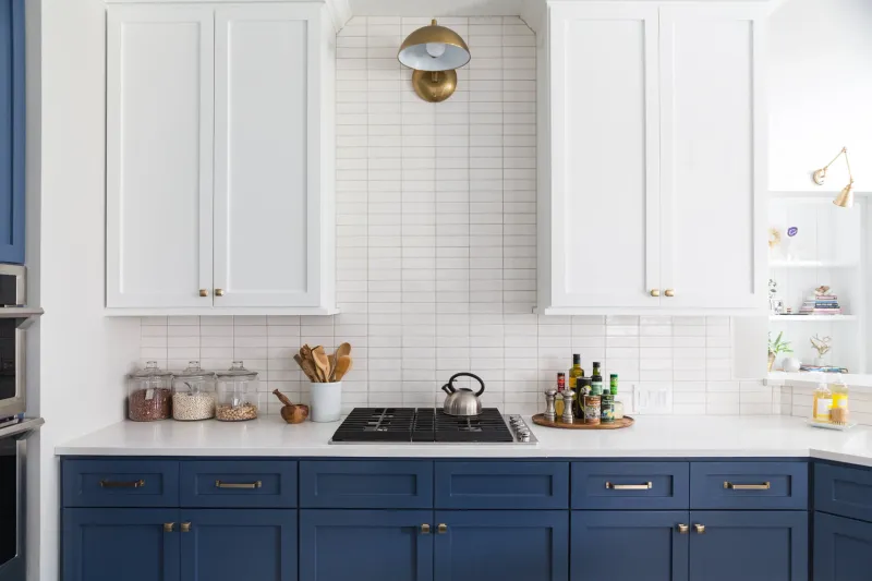Two-Tone Cabinet Combinations