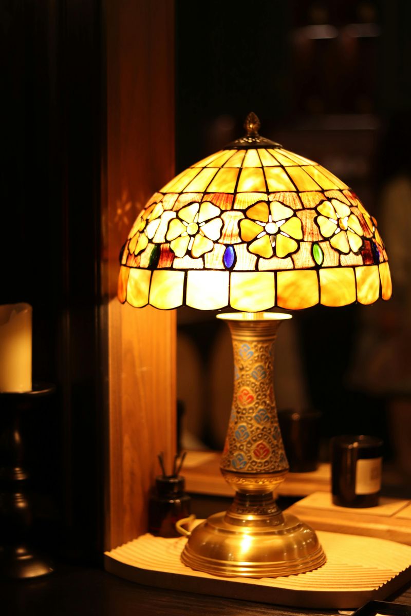 16 Iconic Home Items That Are Older Than You Think - Decor Hint Tiffany Lamps