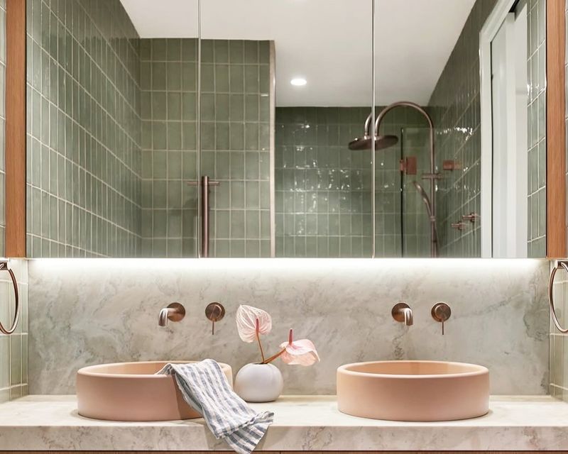 20 Vintage Bathroom Trends Rocking Pennsylvania Homes - Decor Hint Subway Tile with a Twist