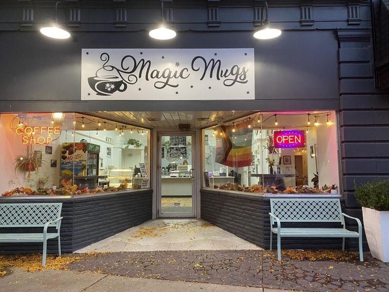 10 Ohio Small Town Cafés To Love - Decor Hint Magic Mugs – Barnhill
