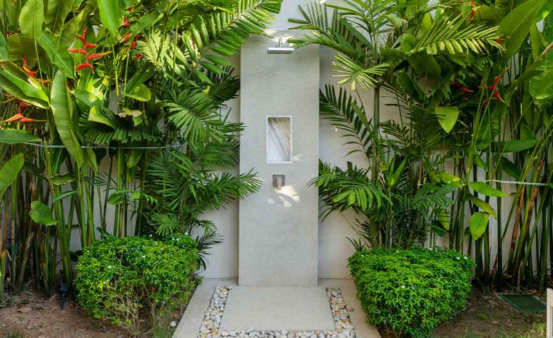 Amelia Island Bamboo Forest Shower