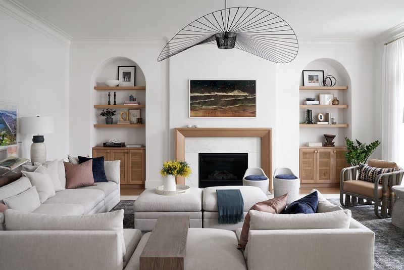 8 Paint Colors That Always Hit The Mark In Houston Homes - Decor Hint Magnolia White