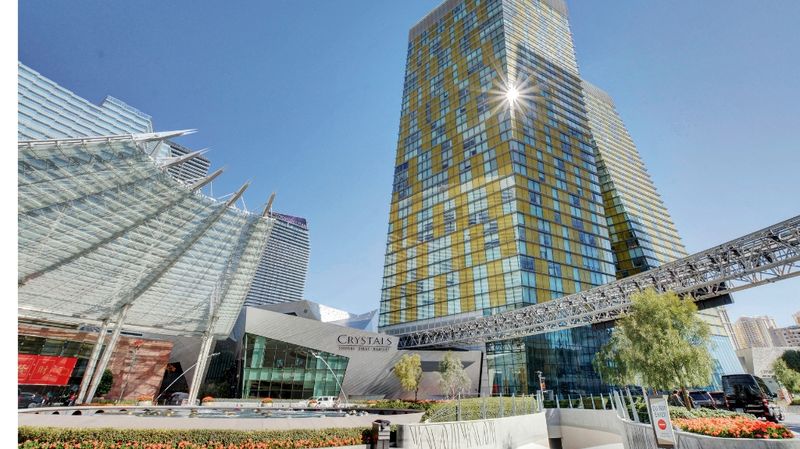 8 Types Of Las Vegas Homes Facing Potential Price Declines By 2026 - Decor Hint Condos In High Investor-Share Buildings