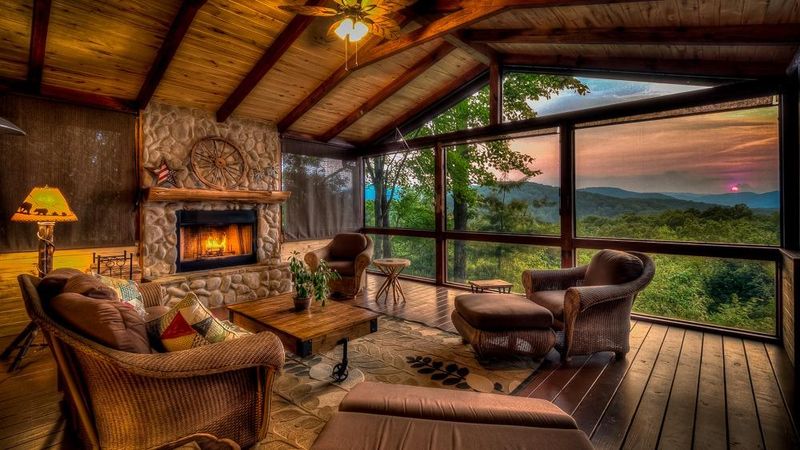 12 Tennessee Stone Fireplaces That Warm The Whole House - Decor Hint Rustic Cabin Heart-Warmer