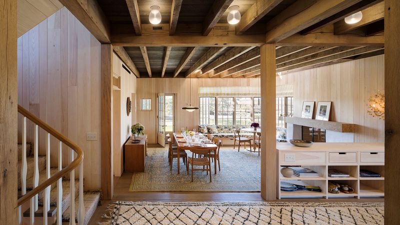 12 Old-School California Home Trends That Are Finally Back In Style - Decor Hint Wood Paneling