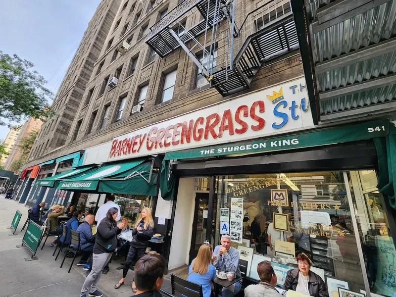 11 Unforgettable Hole-In-The-Wall Restaurants In New York - Decor Hint Barney Greengrass