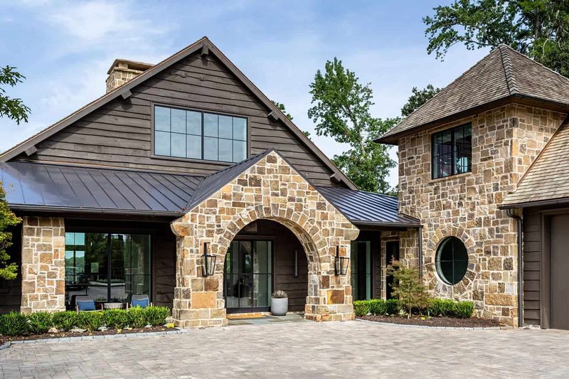 11 South Carolina Cottages That Capture Timeless Southern Charm - Decor Hint Stone Lakefront House, Clemson area