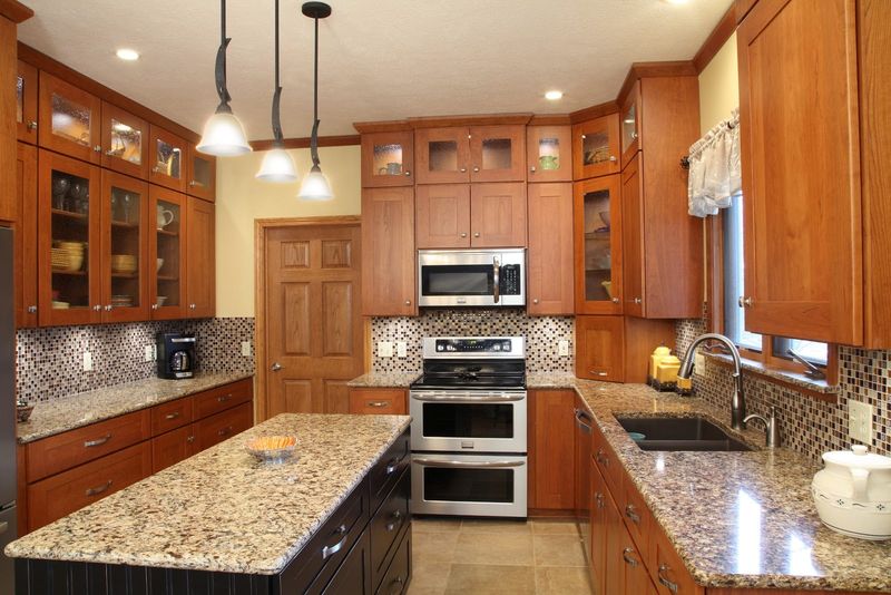 Cherry Wood Kitchens Looking Increasingly Tired