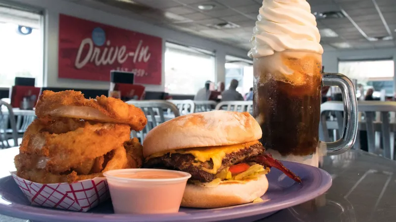 10 Must-Try Burger Joints In Utah For Fry Sauce Lovers - Decor Hint Hires Big H: Vintage Vibes And Spectacular Sauce
