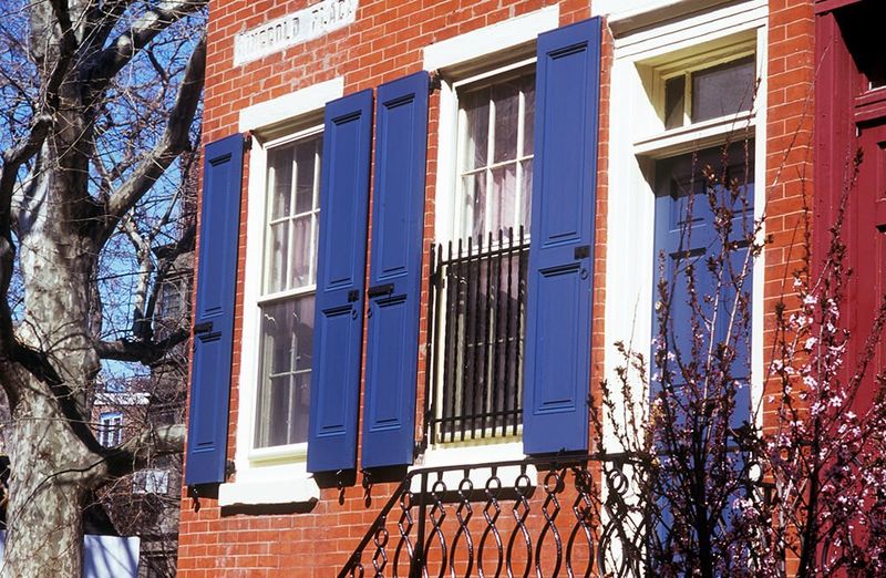 12 Charming Front Porches In Pennsylvania With Nostalgic Summer Feel - Decor Hint Decorative Shutters