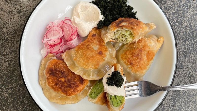 9 Pennsylvania Pierogi Spots That Taste Just Like Home - Decor Hint Apteka - Pittsburgh's Plant-Based Pierogi Paradise