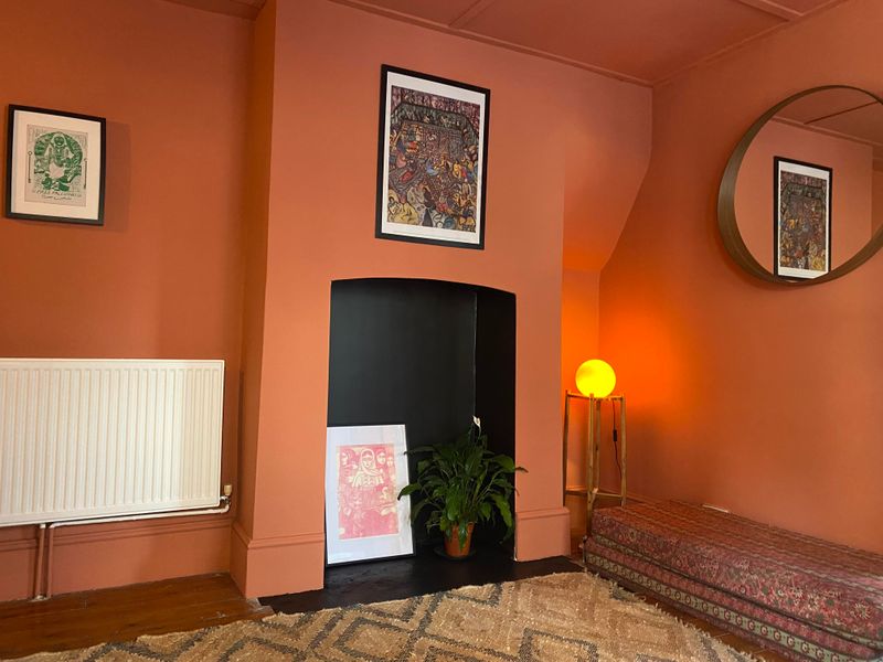9 Paint Colors That Just Work In Brooklyn Homes And Apartments - Decor Hint Cobble Hill Terracotta