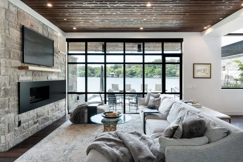 9 Texas Living Rooms Where Rustic Meets Modern - Decor Hint Lakeside Luxury