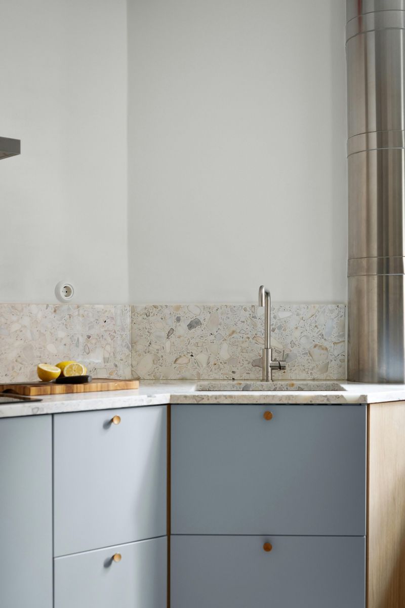 13 Tiny Upgrades That Can Secretly Make Your Home Look Expensive - Decor Hint Swap Out Basic Hardware For Modern Handles And Knobs