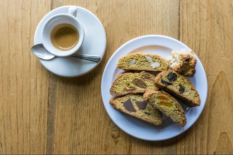 14 Authentic New Jersey Italian Bakeries Straight From Nonna's Oven - Decor Hint Prato Bakery – Jersey City, NJ