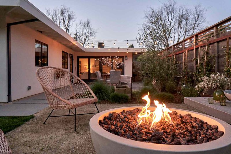 Coastal Fire Pit Lounge