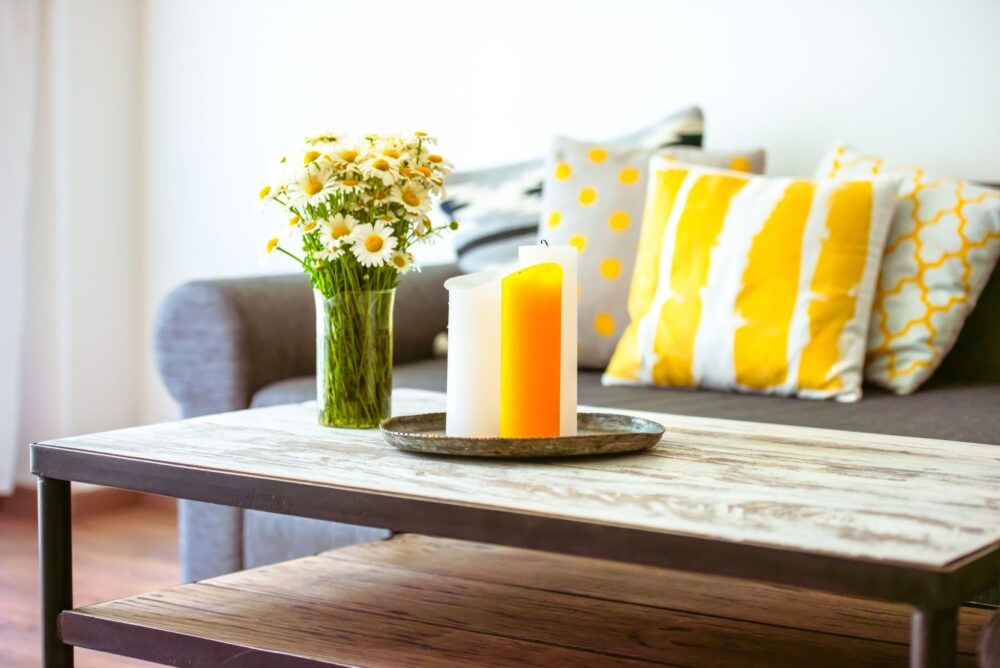 8 Home Décor Styles Texans Are Likely To Retire In 2026 - Decor Hint Distressed Everything - Decor Hint