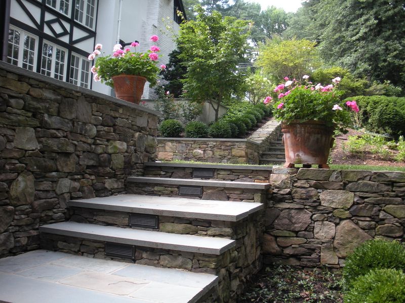 13 Pennsylvania Stone Walls That Make A Yard Feel Forever - Decor Hint Bluestone Terraced Gardens