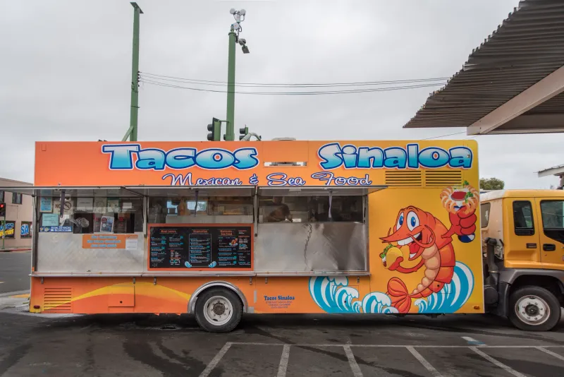 10 California Taco Trucks Serving Street Food At Its Finest - Decor Hint Tacos Sinaloa – Oakland, CA