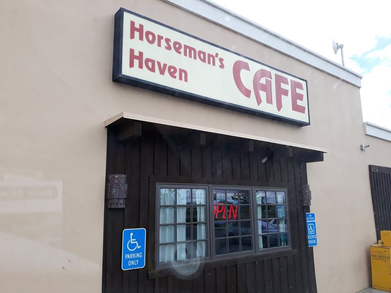 10 Green Chile Cafes In New Mexico That Will Fire Up Your Taste Buds - Decor Hint Horseman's Haven Café, Santa Fe