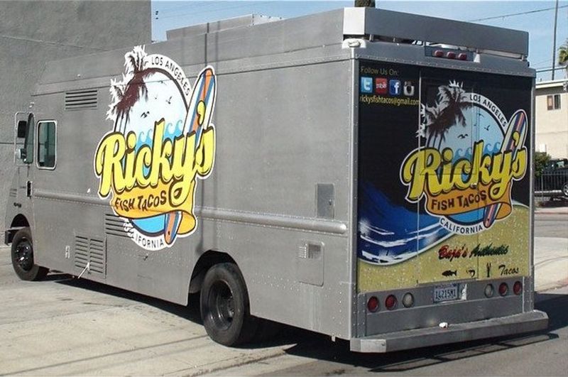 10 California Taco Trucks Serving Street Food At Its Finest - Decor Hint Ricky's Fish Tacos – Kern County, CA