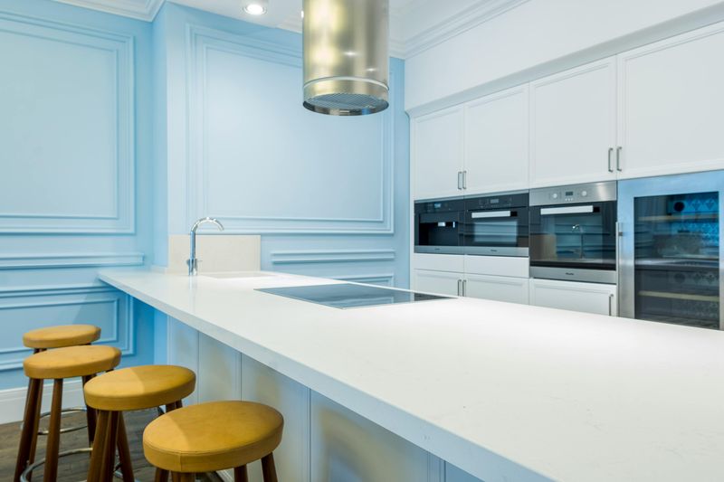 10 Easy Ways To Bring Modern Cottage Style To Any Room - Decor Hint Update Beadboard With Modern Colors