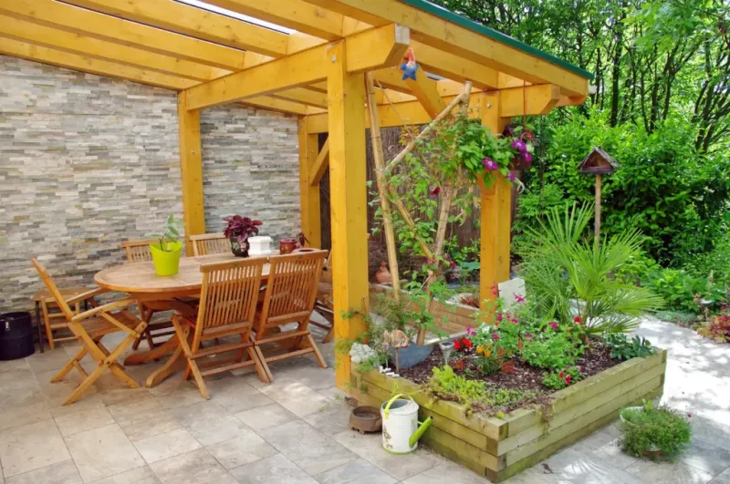 11 Arizona Patio Trends You'll Want To Skip This Year - Decor Hint Wooden Pergolas Without Treatment