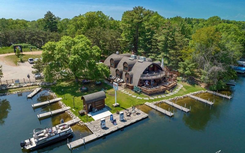 13 Lakeside Dining Spots In Minnesota With Unforgettable Views - Decor Hint Moonlite Bay – Crosslake's Year-Round Destination