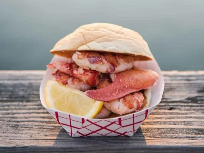 11 Maine Lobster Roll Stands Worth The Detour - Decor Hint The Clam Shack In Kennebunkport